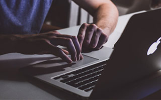 咱也说句实在话：那个AI收钱码代理，到底能不能干？